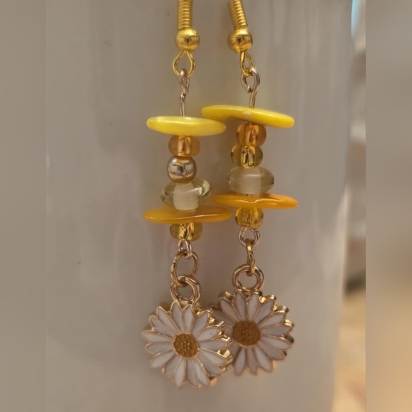 Handmade Yellow Daisy Drop Earrings - White Enamel Flower Charm - Picture 3 of 4